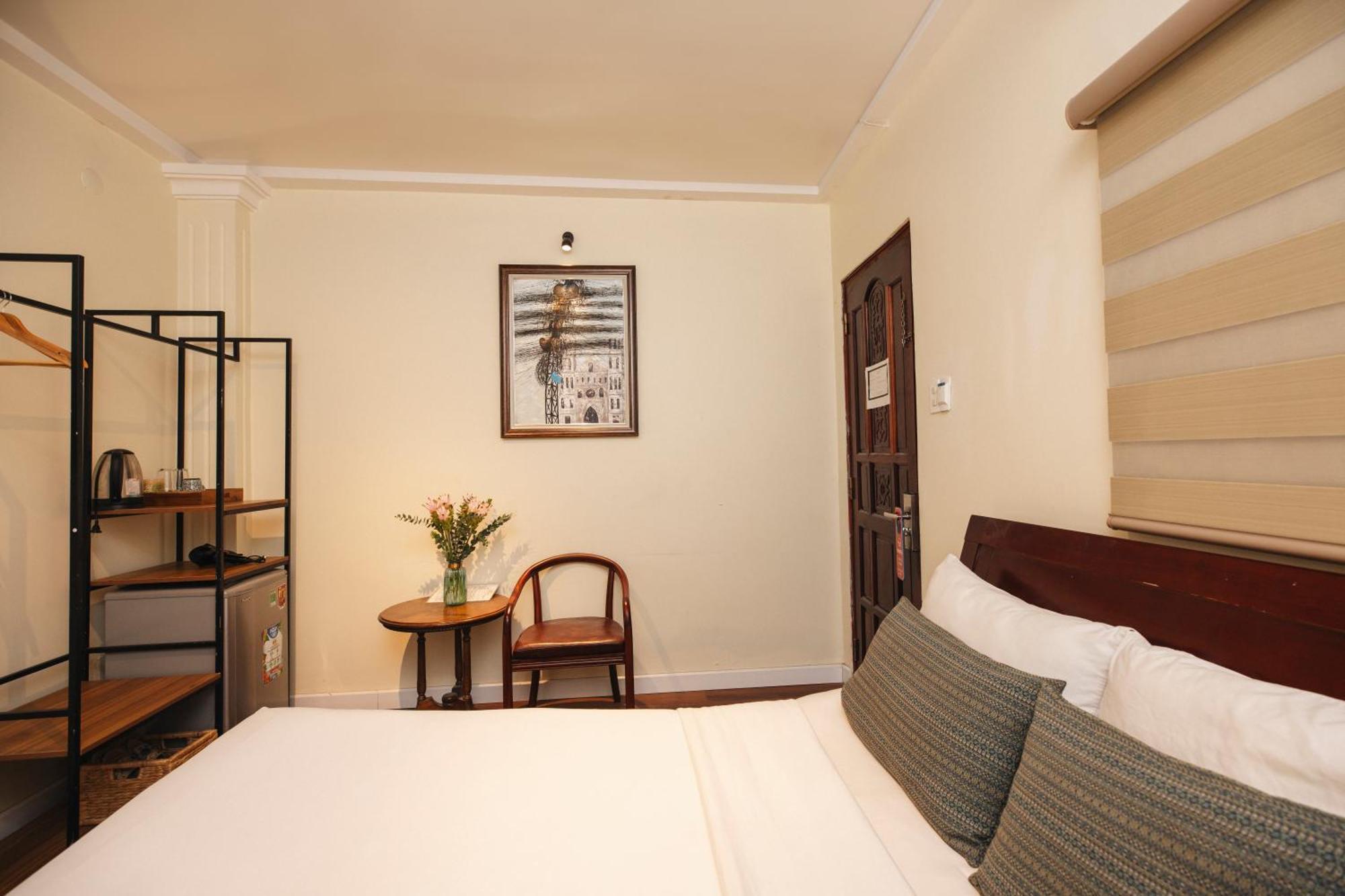 9 Hostel And Suites Хошимин Экстерьер фото